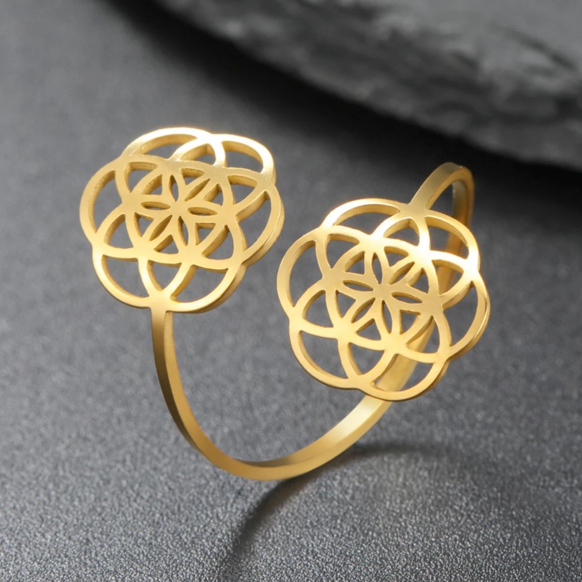 LIKGREAT Hollow Flower of Life - Wedding Sutra review and price